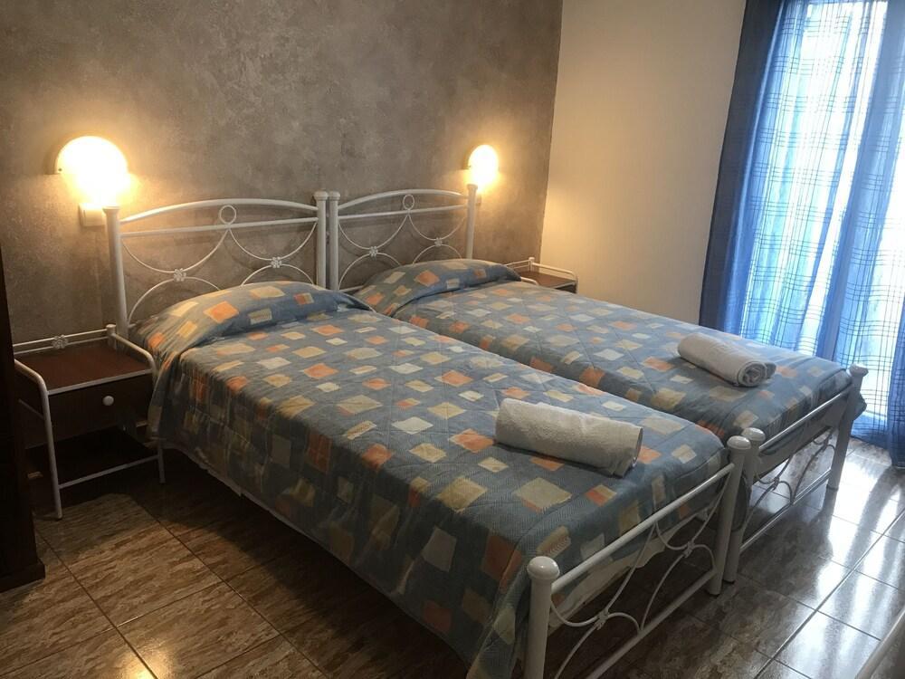 Villa Ilios Тира Экстерьер фото